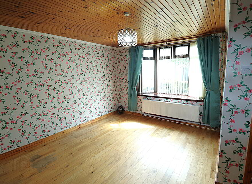 9 Corrainey Gardens, Dungannon, BT70 1UE