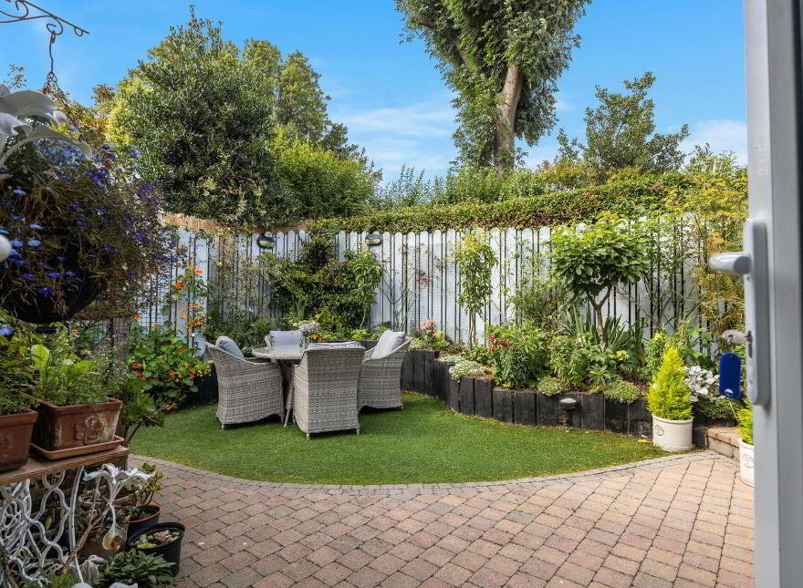 8 Windsor Park, Bangor, BT20 3DG