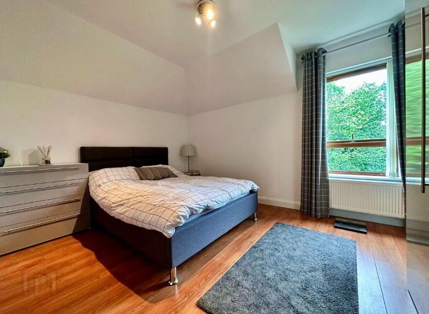 219 Saintfield Road, Belfast, BT8 7HQ