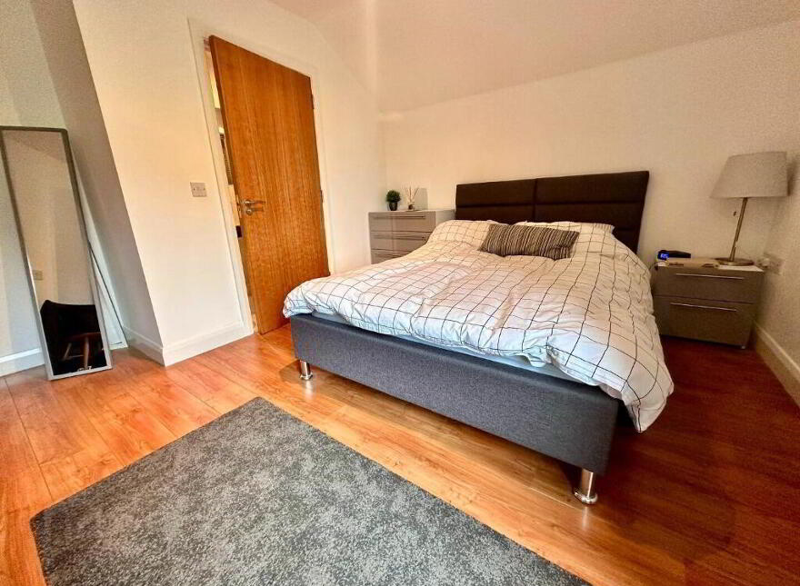 219 Saintfield Road, Belfast, BT8 7HQ