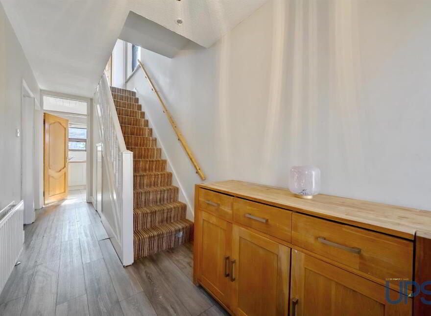 3 Gransha Drive, Glen Road, Belfast, BT11 8AL