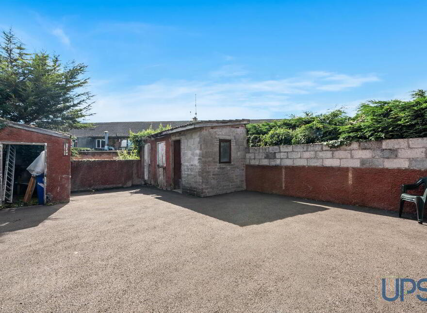 3 Gransha Drive, Glen Road, Belfast, BT11 8AL