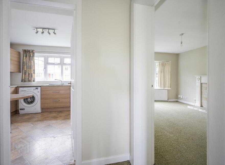 Apt 6 Deramore Court, 72 Deramore Park South, Belfast, BT9 5JY