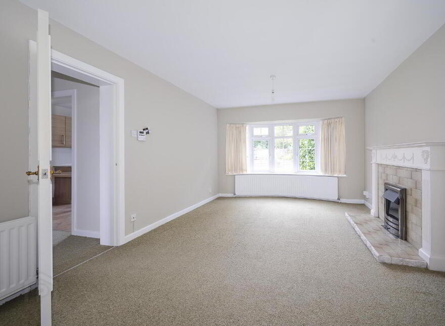 Apt 6 Deramore Court, 72 Deramore Park South, Belfast, BT9 5JY