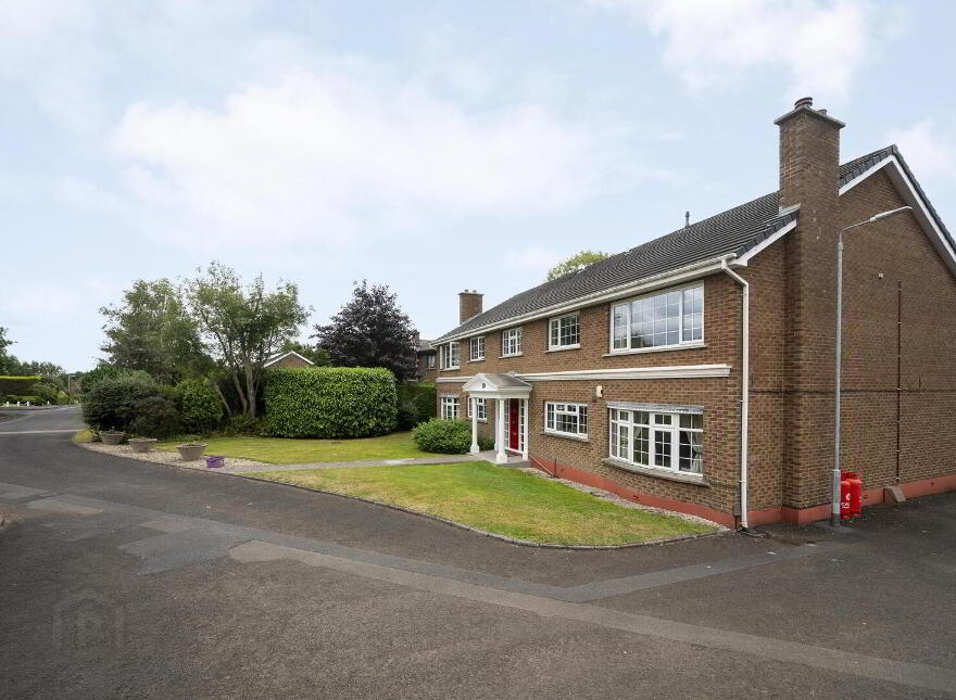 Apt 6 Deramore Court, 72 Deramore Park South, Belfast, BT9 5JY