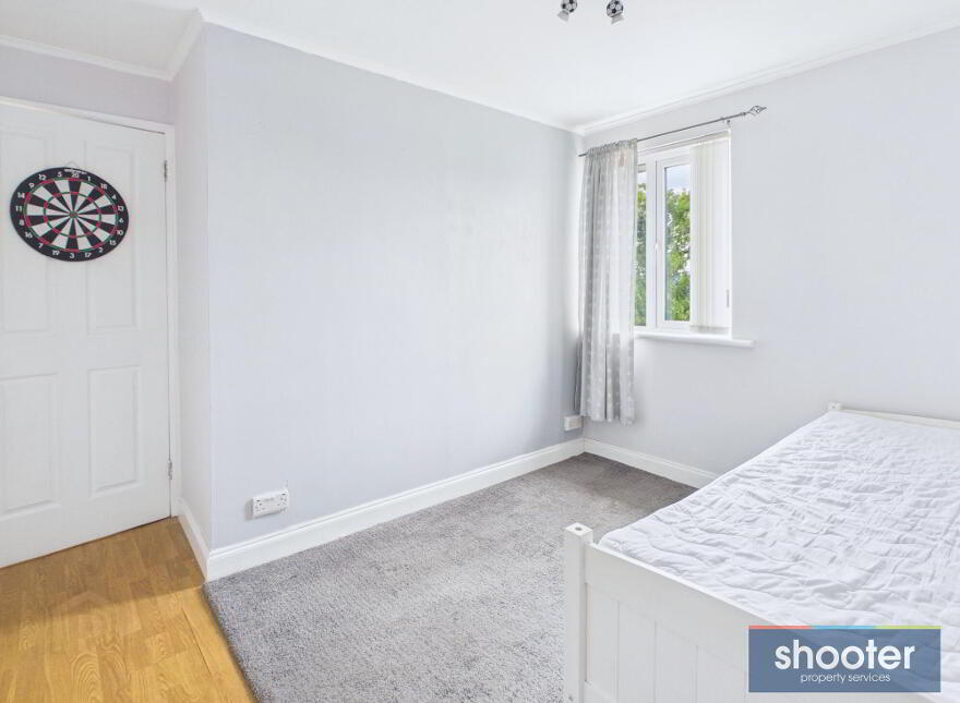 86 Barcroft Park, Newry, BT35 8EN