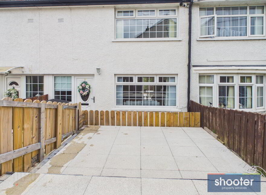 86 Barcroft Park, Newry, BT35 8EN