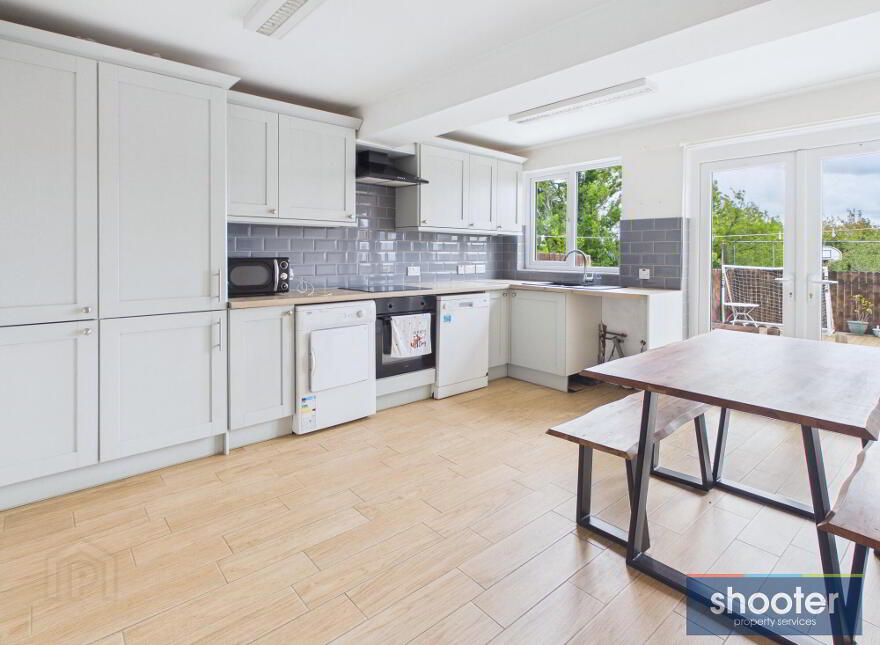 86 Barcroft Park, Newry, BT35 8EN
