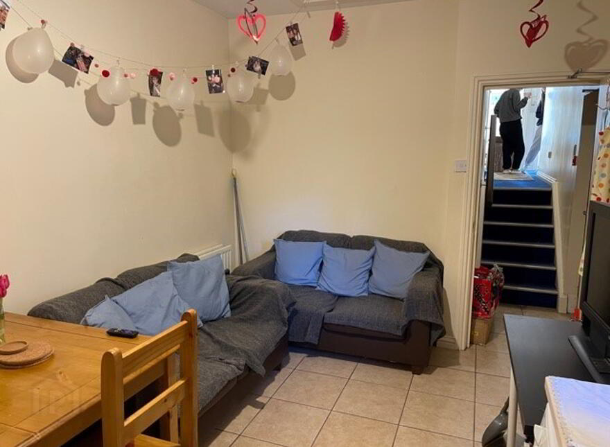 Flat 1-73 Fitzroy Avenue, Belfast, BT7 1HT