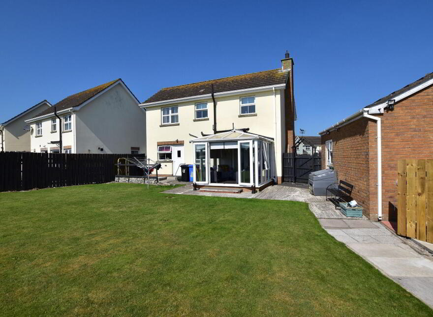 12 Seahaven Avenue, Portavogie, BT22 1GH