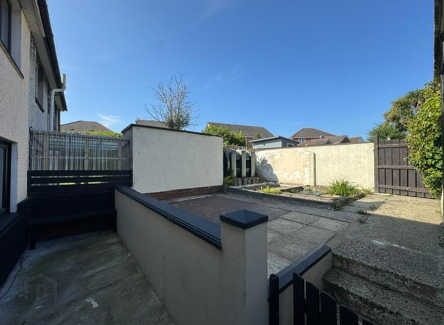 5 Chichester Park, Whitehead, BT38 9NF