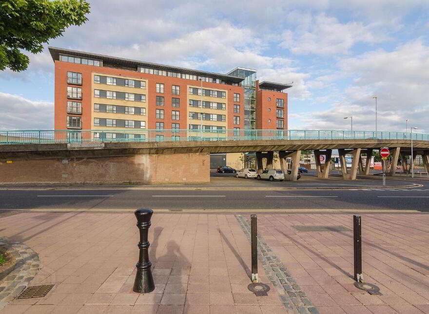 Apt 111, Station Street, Belfast, BT3 9DB