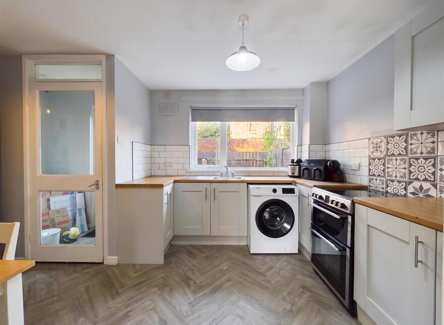 37 Lancaster Street, Belfast, BT15 1XX