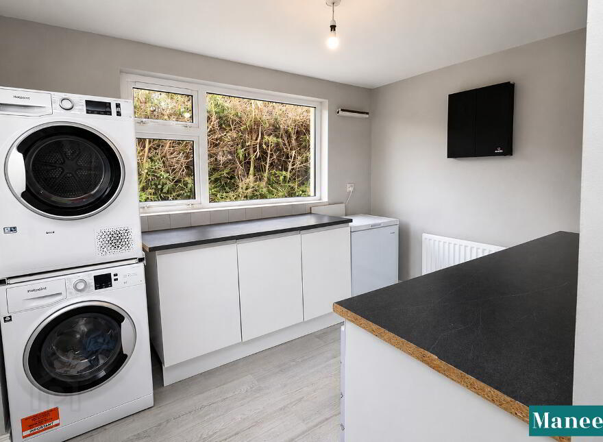 43  Killybearn Road, Moneymore, BT45 7YA