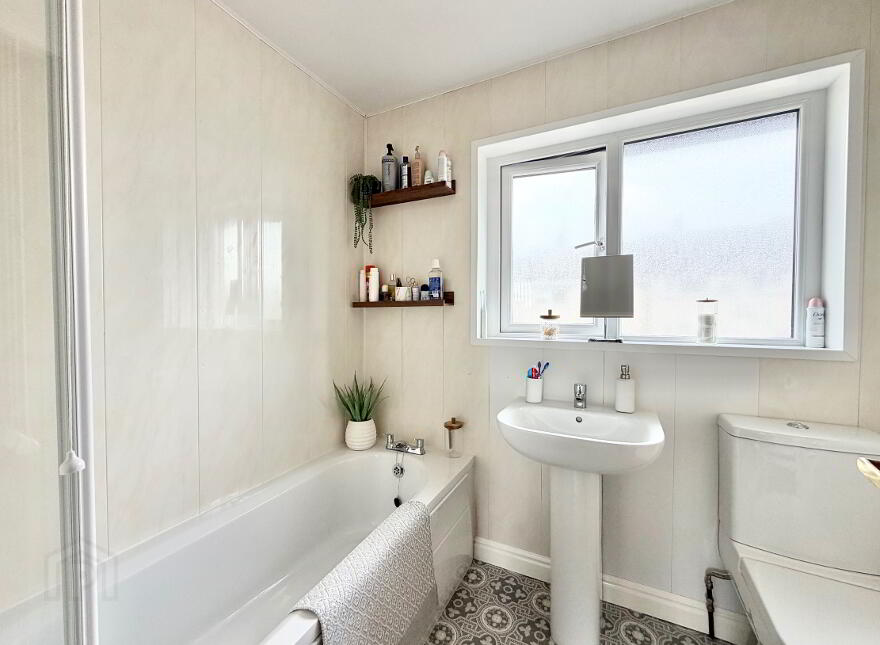 93 McClay Park, Omagh, BT79 0DH
