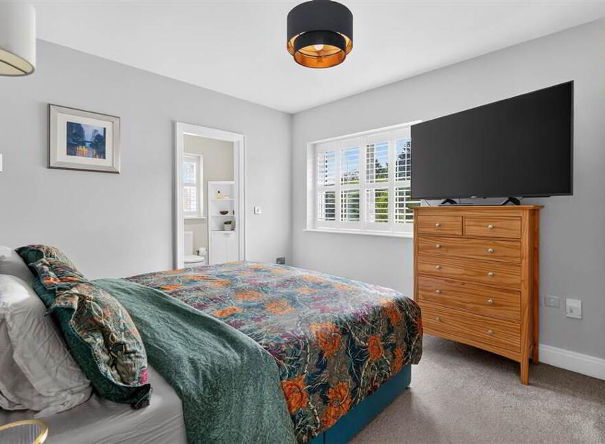 9 Finaghy Park Gardens, Belfast, BT10 0FU