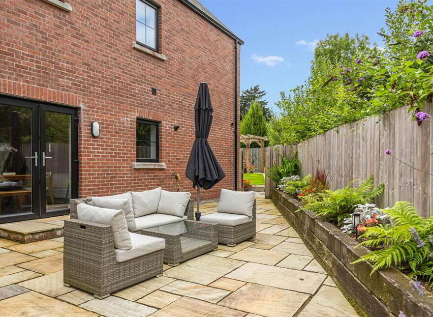 9 Finaghy Park Gardens, Belfast, BT10 0FU