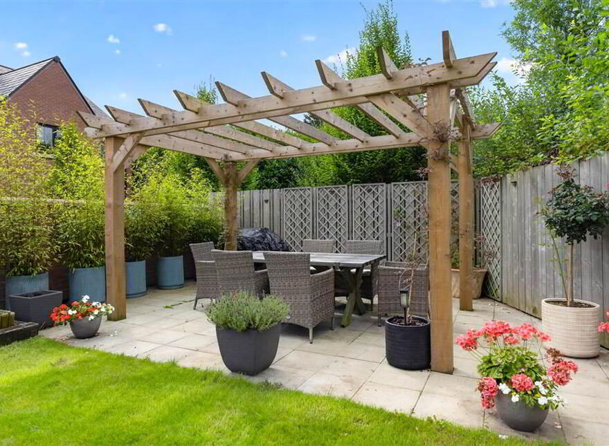 9 Finaghy Park Gardens, Belfast, BT10 0FU