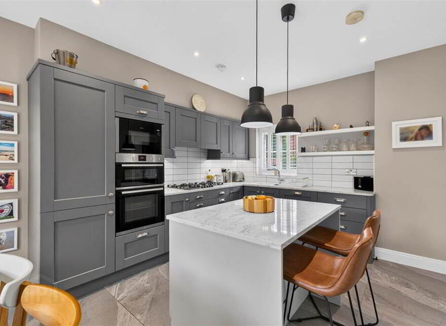 9 Finaghy Park Gardens, Belfast, BT10 0FU