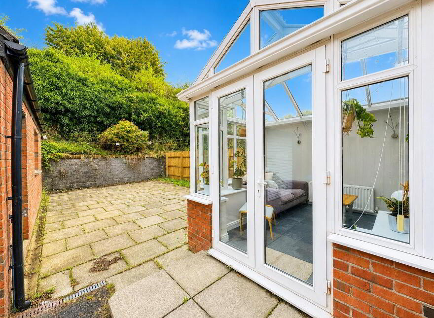 4 Tobar Glen, Glengormley, Newtownabbey, BT36 6UG