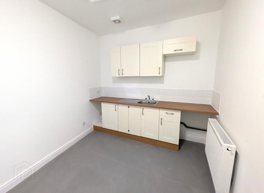 A TDI HOUSE, 96 Market Street, Tandragee, BT62 2BP