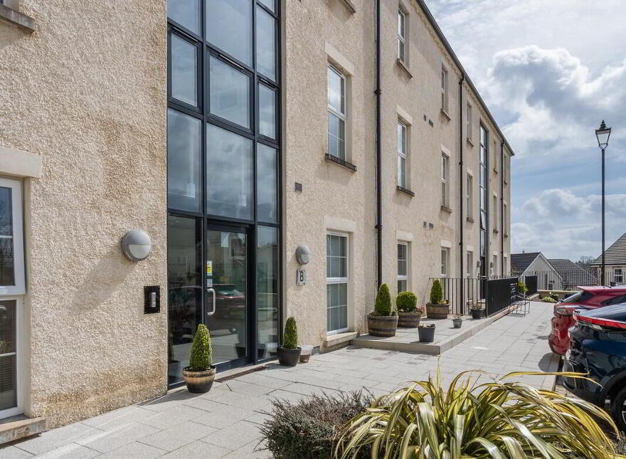B1 Silverhill Manor, Enniskillen, BT74