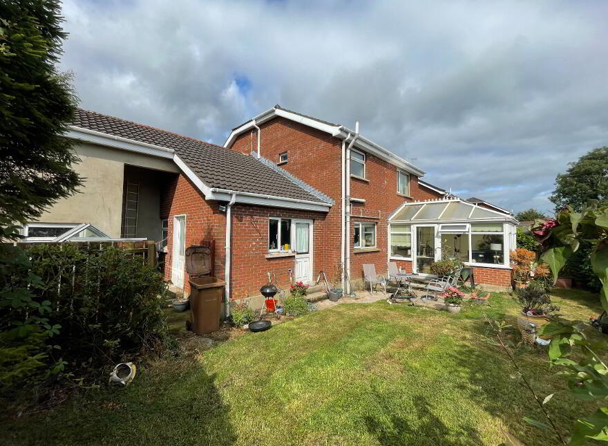 14 Glenwood Park, Lurgan, BT66 7GP