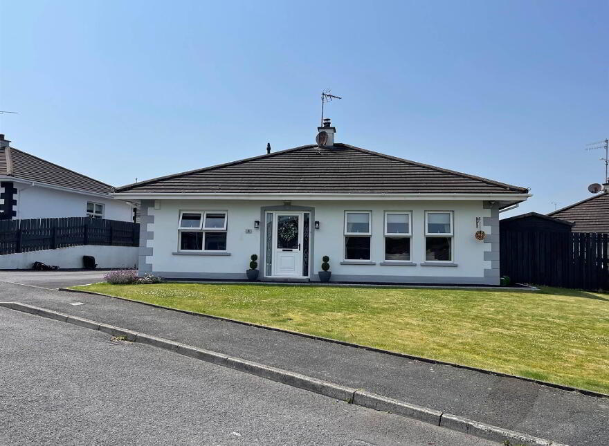 4 Dunleath Avenue, Racecourse Road, Downpatrick, BT30 6UT