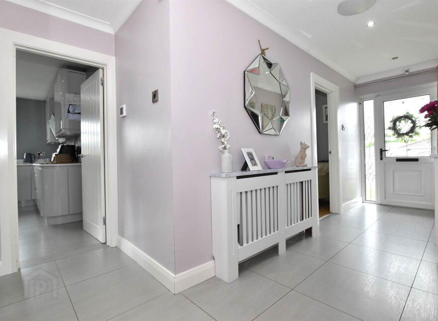 4 Dunleath Avenue, Racecourse Road, Downpatrick, BT30 6UT