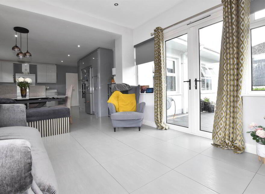 4 Dunleath Avenue, Racecourse Road, Downpatrick, BT30 6UT