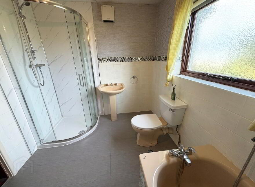 2 Bamber Avenue, Ballymena, BT43 5AW