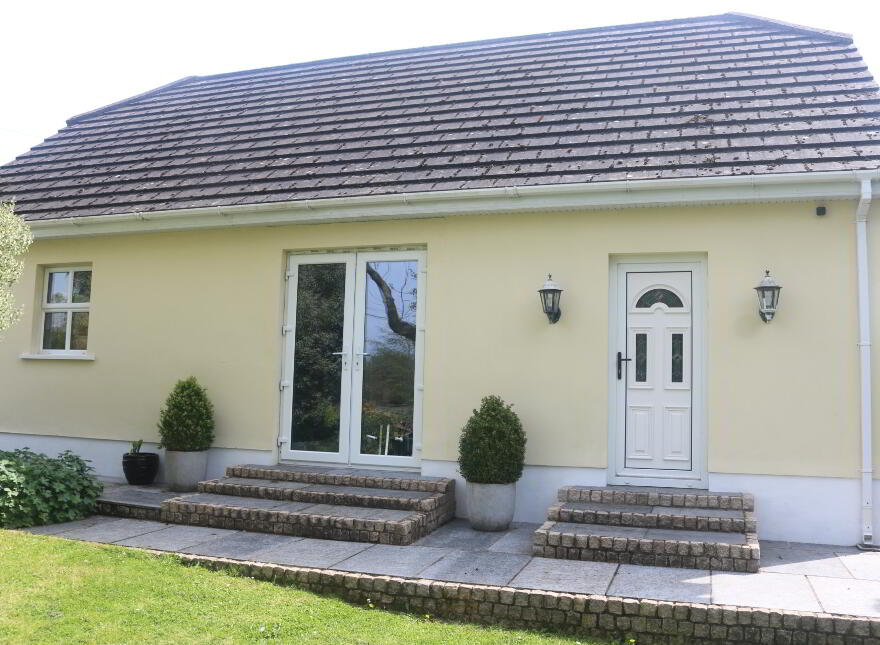 106 Drumnaconagher Road, Crossgar, BT30 9JJ