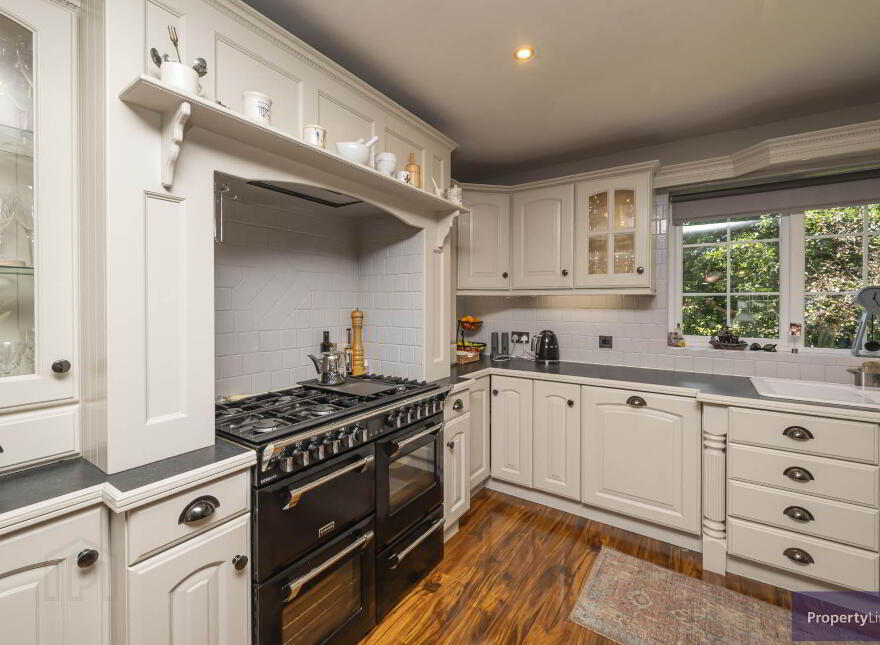 8 Kiluney Park Road, Armagh, BT61 9HG