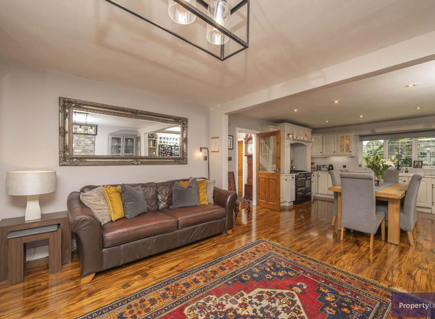 8 Kiluney Park Road, Armagh, BT61 9HG
