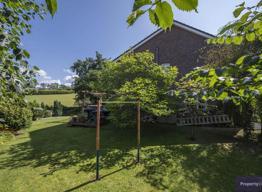 8 Kiluney Park Road, Armagh, BT61 9HG