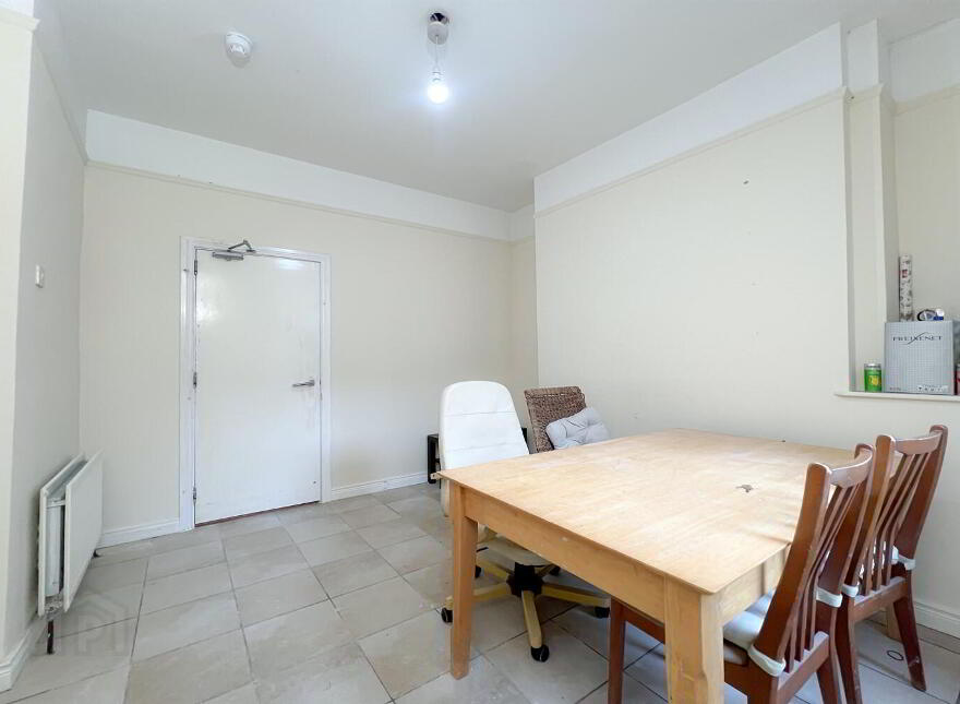 120 University Avenue, Belfast, BT7 1GZ