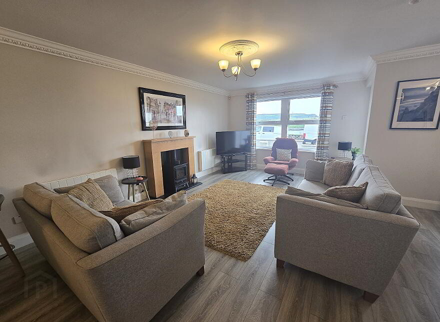 3, 29-31 Beach Road, Portballintrae, BT57 8RT