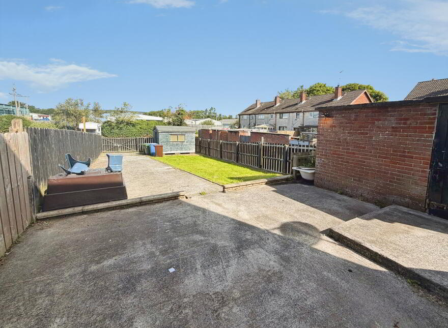 48 Tirowen Drive, Lisburn, BT28 1SD