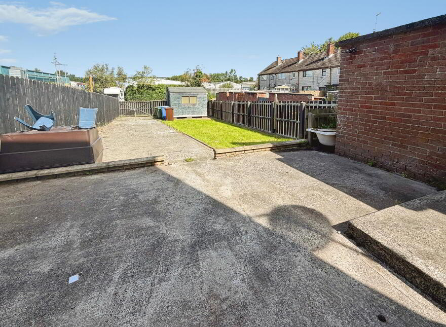 48 Tirowen Drive, Lisburn, BT28 1SD