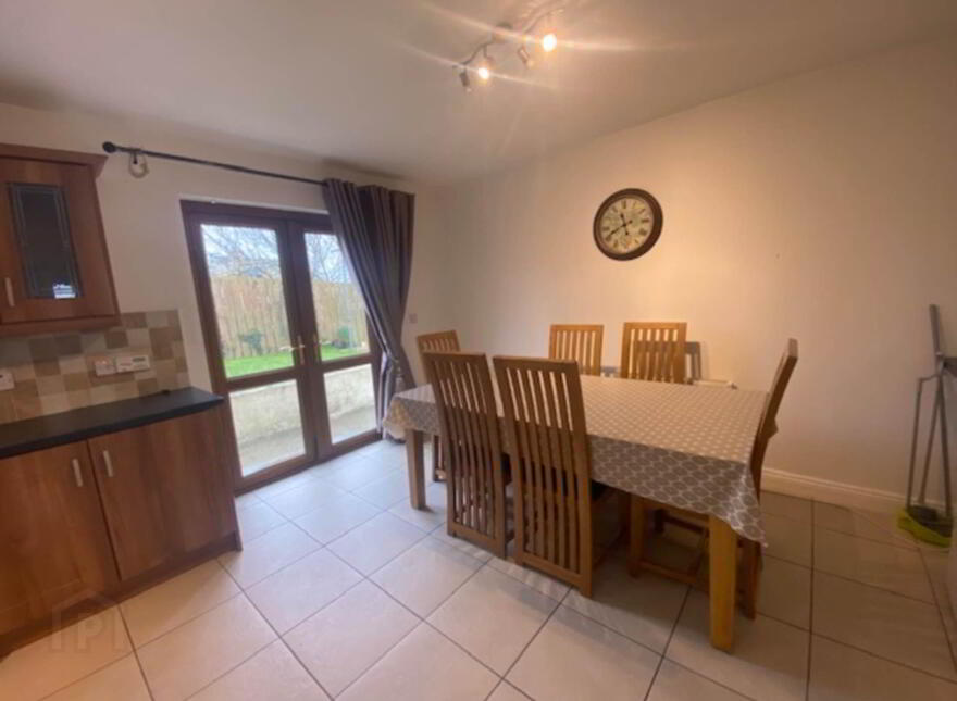 8 Ard Caoin, Manorcunningham, F92HY77