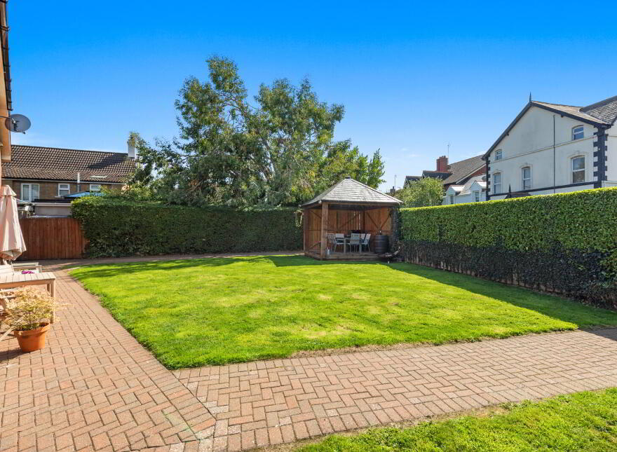 1 Church Road, Helens Bay, Bangor, BT19 1TP