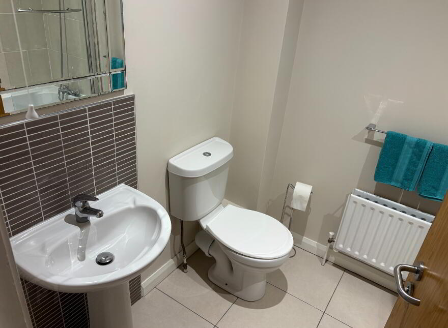 13 Lesley Central, 109-115 Shankill Road, Belfast, BT13 1FD