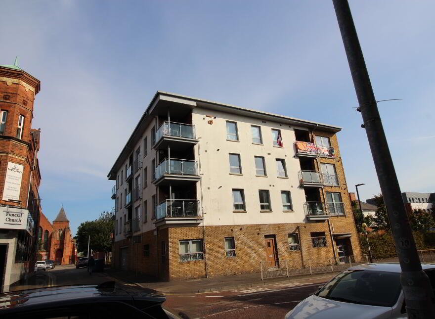 13 Lesley Central, 109-115 Shankill Road, Belfast, BT13 1FD