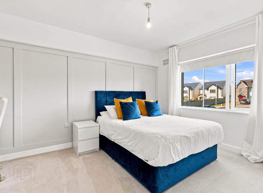 1 Bachelor`s Cove, Sundrive Road, Rush, K56VN23