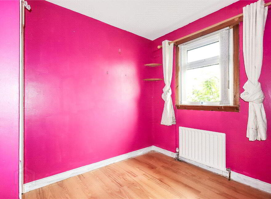6 Castlemara Walk, Carrickfergus, BT38 7RF