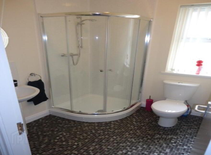Room 5 22 Cliftonville Avenue, Belfast, BT14 6BX