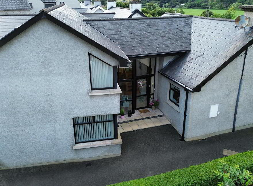 49 Fincairn Road, Drumahoe, L'Derry, BT47 3LD