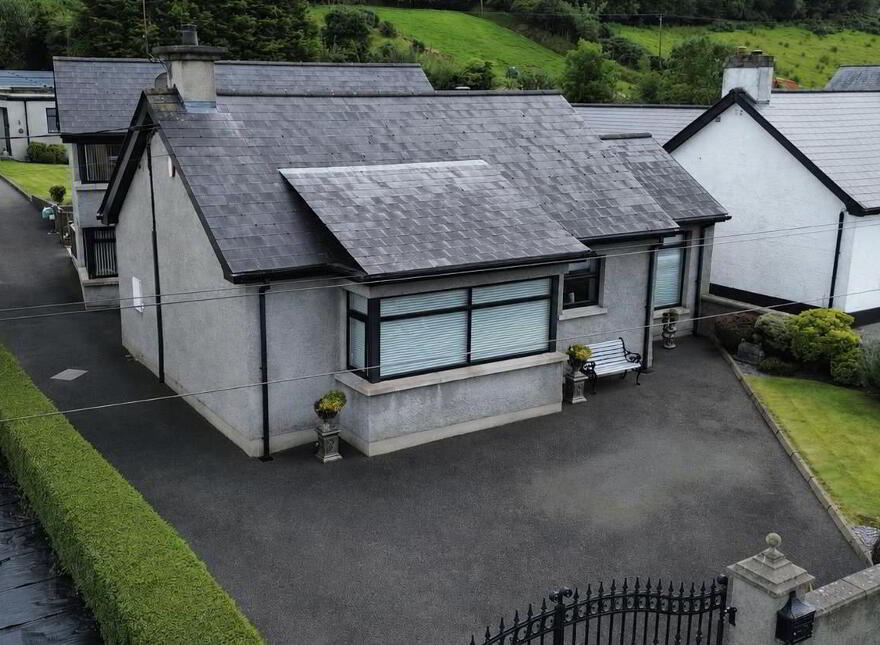 49 Fincairn Road, Drumahoe, L'Derry, BT47 3LD photo