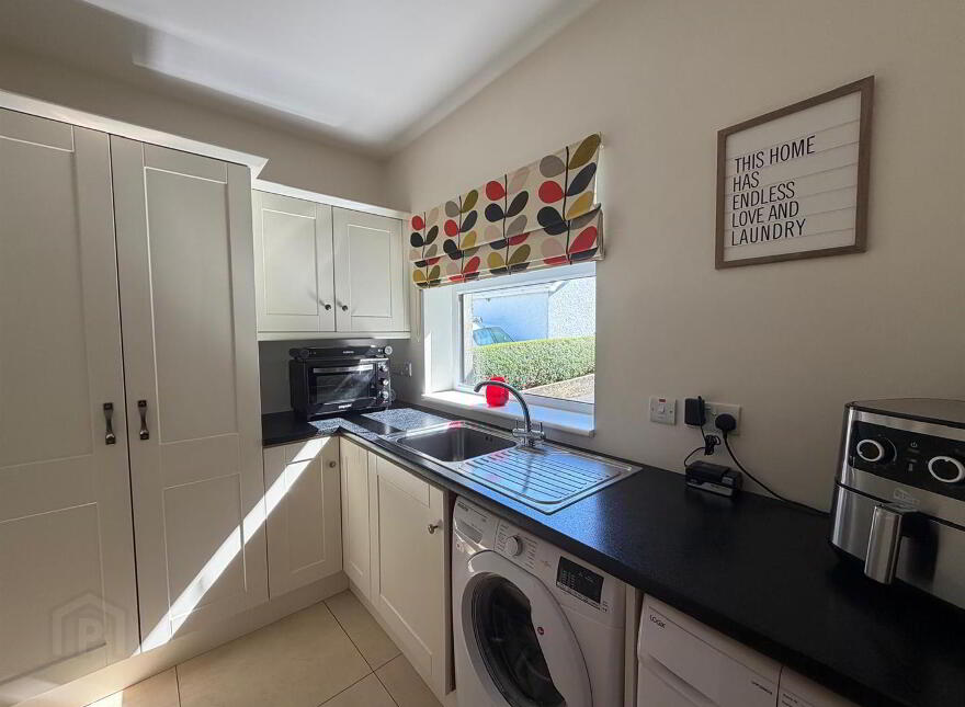 49 Fincairn Road, Drumahoe, L'Derry, BT47 3LD