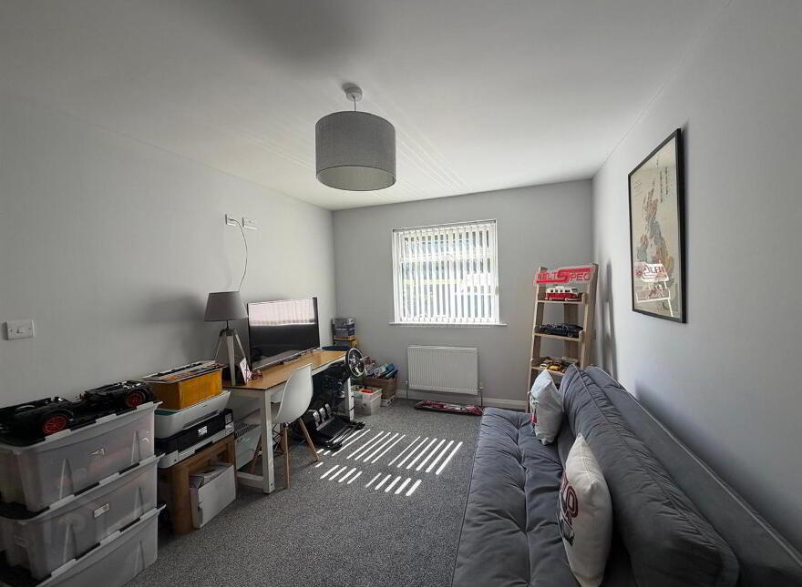 49 Fincairn Road, Drumahoe, L'Derry, BT47 3LD